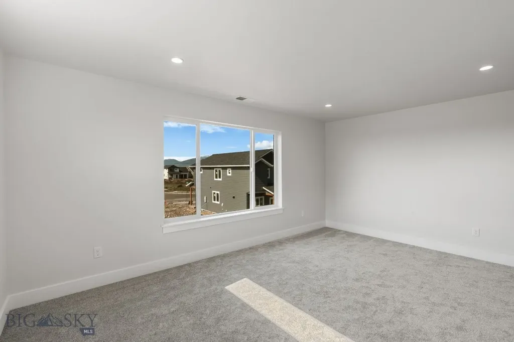 813 Spaniel Lane Belgrade MT 59714