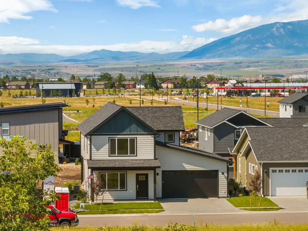 813 Spaniel Lane Belgrade MT 59714