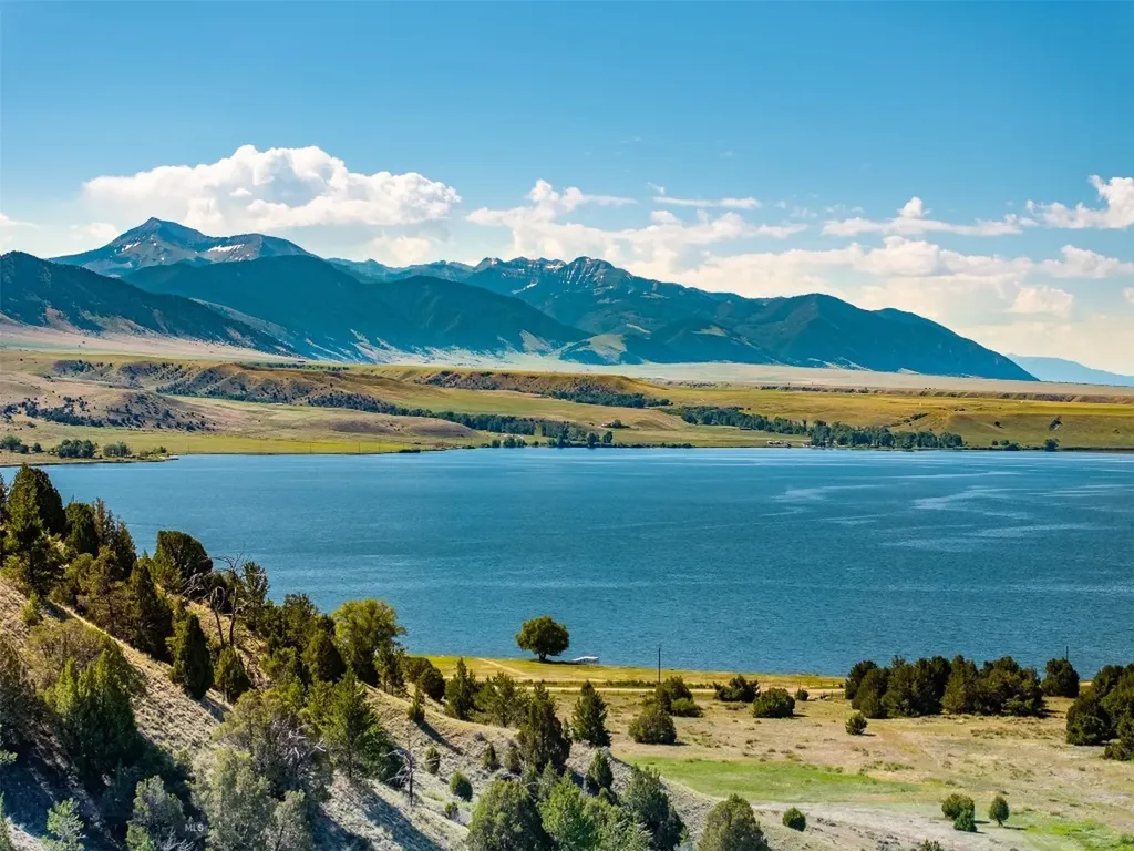 348 Ennis Lake Road Ennis MT 59729