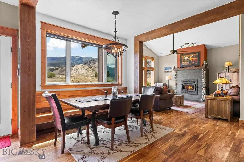 521 Us Highway 89 S Gardiner MT 59030