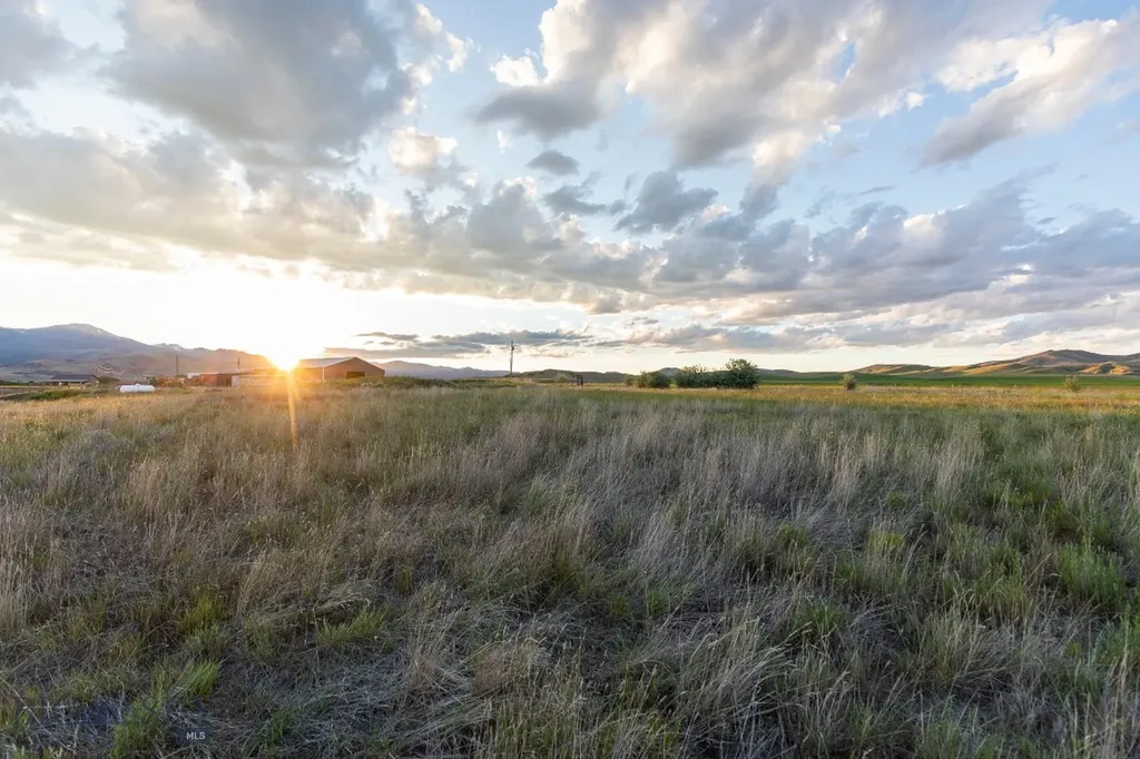Tbd Ennis Lake Road Mcallister MT 59729