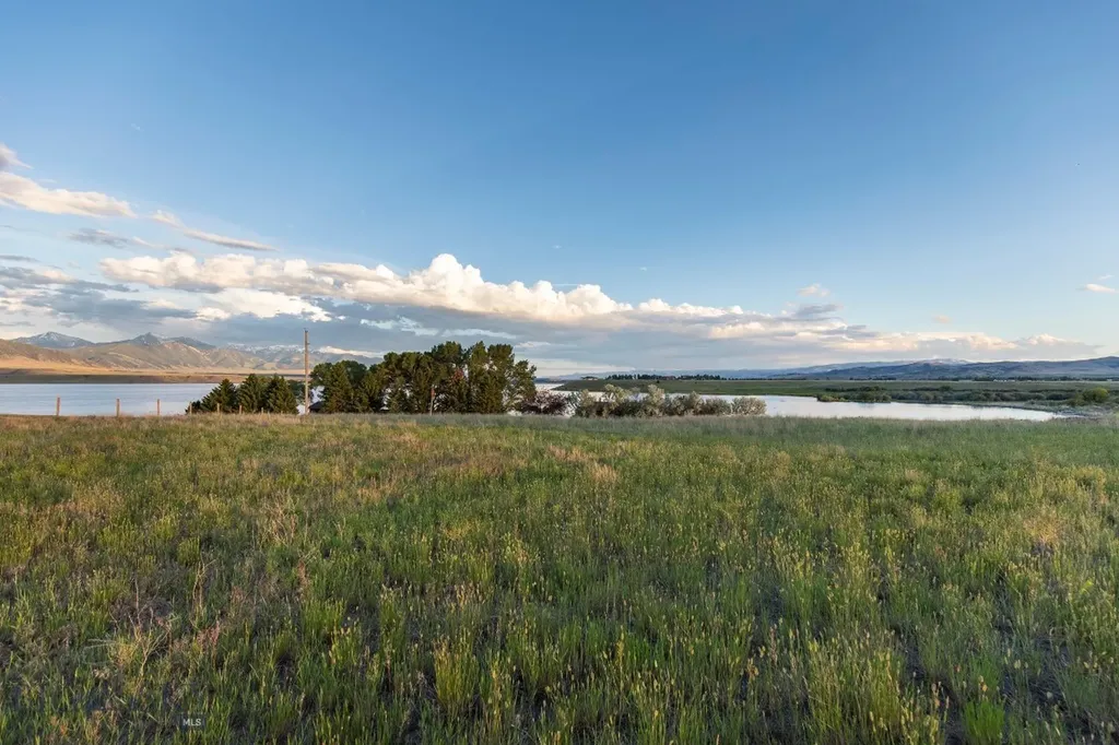 Tbd Ennis Lake Road Mcallister MT 59729