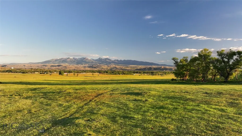 Tbd Old Boulder Road Big Timber MT 59011