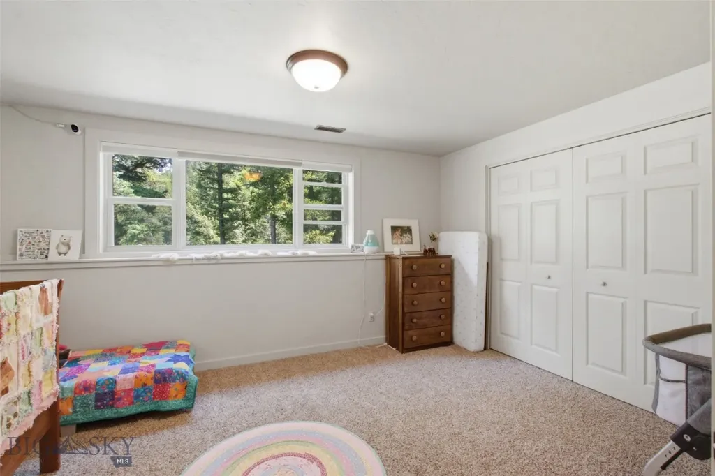 64758 Gallatin Road Gallatin Gateway MT 59730