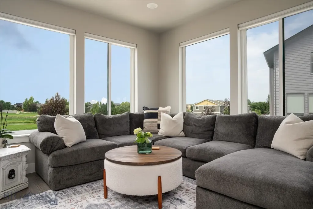 3233 Warbler Way Bozeman MT 59718