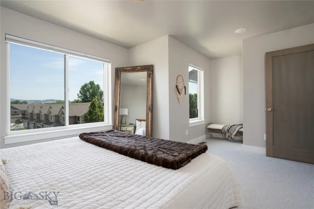 3233 Warbler Way Bozeman MT 59718