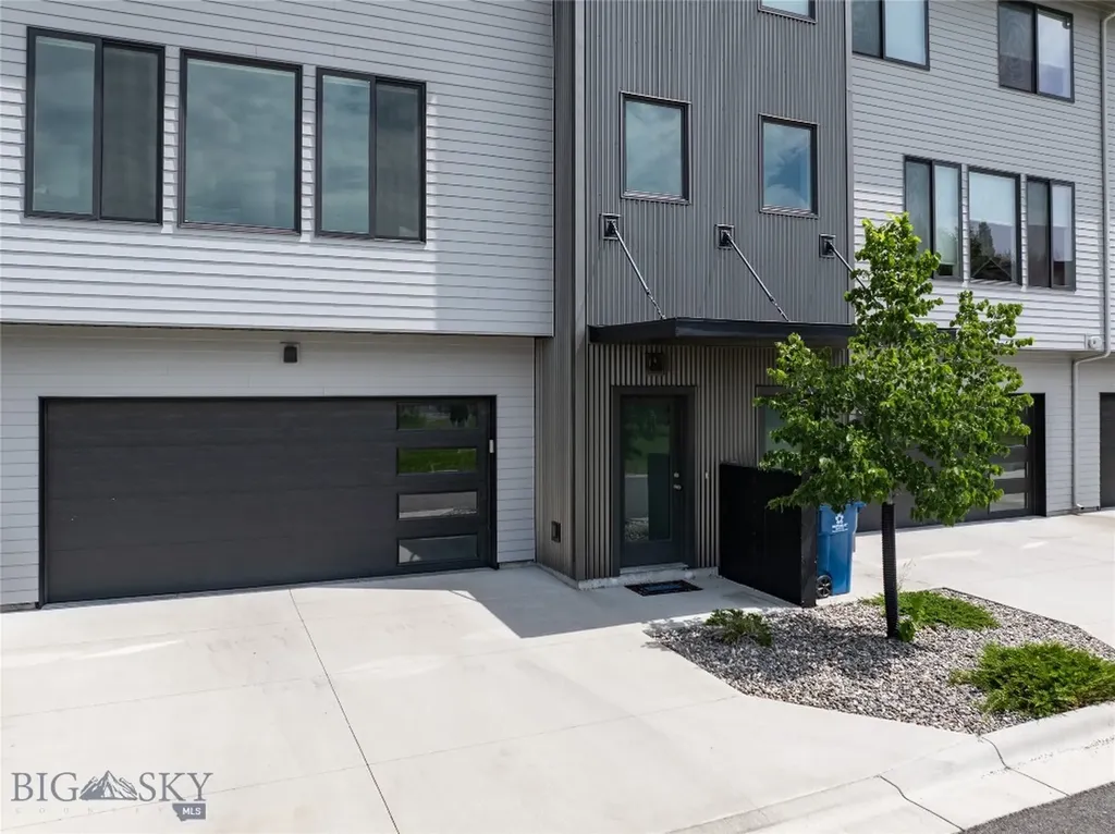 3233 Warbler Way Bozeman MT 59718