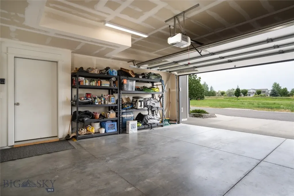 3233 Warbler Way Bozeman MT 59718