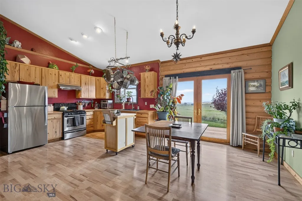 12 Merlin Drive Mcallister MT 59740