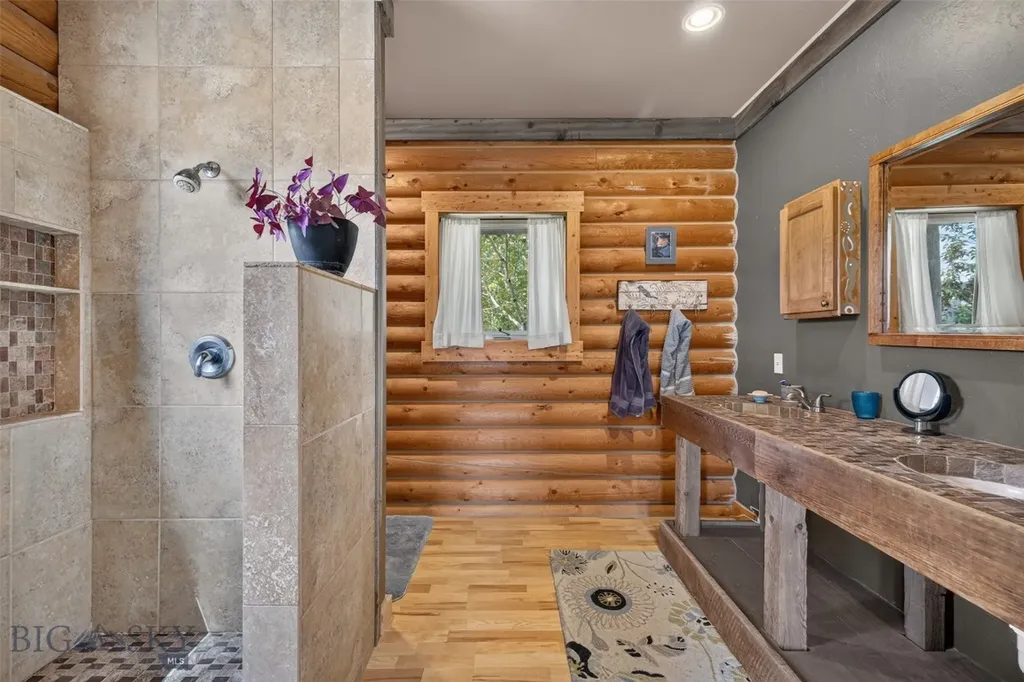 12 Merlin Drive Mcallister MT 59740