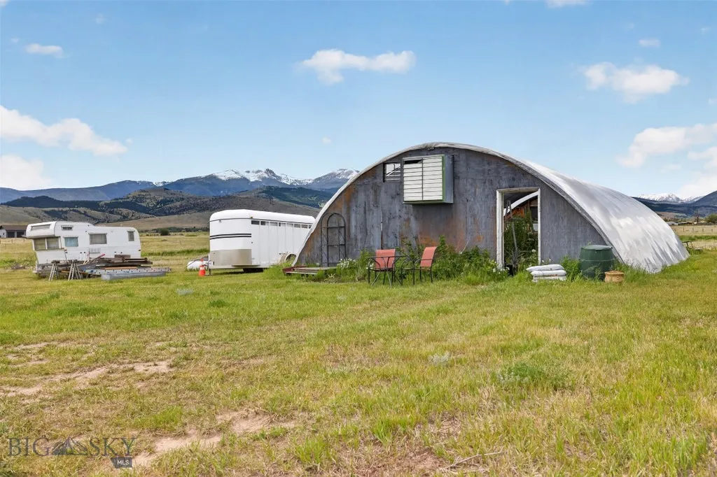 12 Merlin Drive Mcallister MT 59740