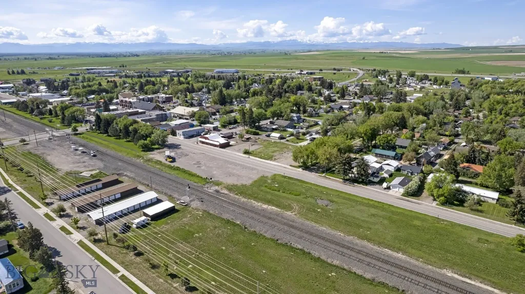 214 W Main Street Manhattan MT 59741