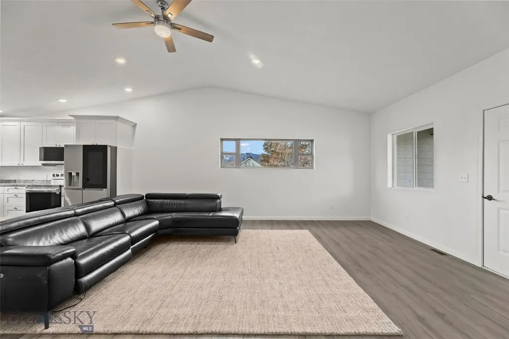 524 N M Street Livingston MT 59047