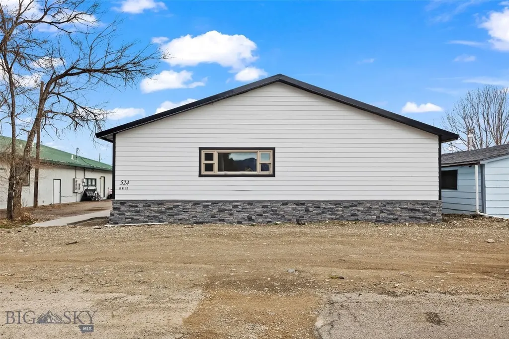 524 N M Street Livingston MT 59047