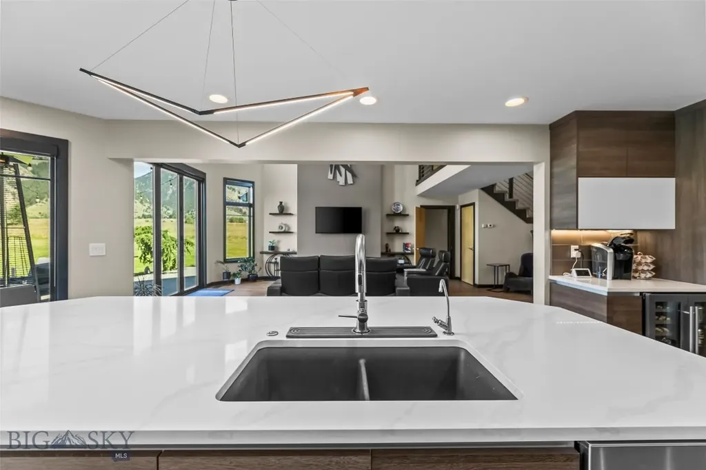 47 Saddle Spur Bozeman MT 59715
