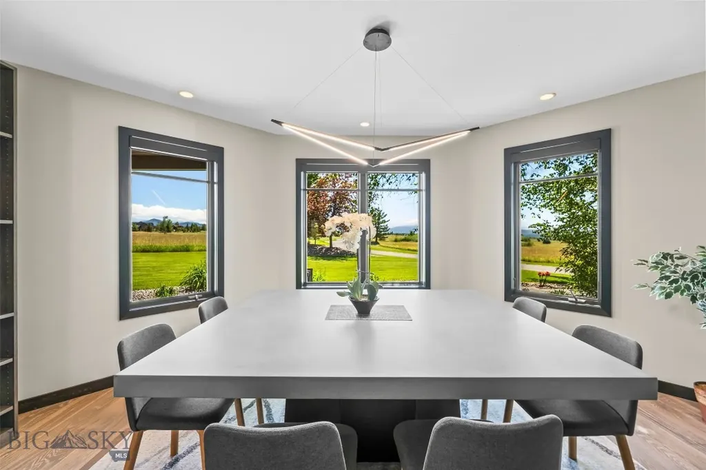 47 Saddle Spur Bozeman MT 59715