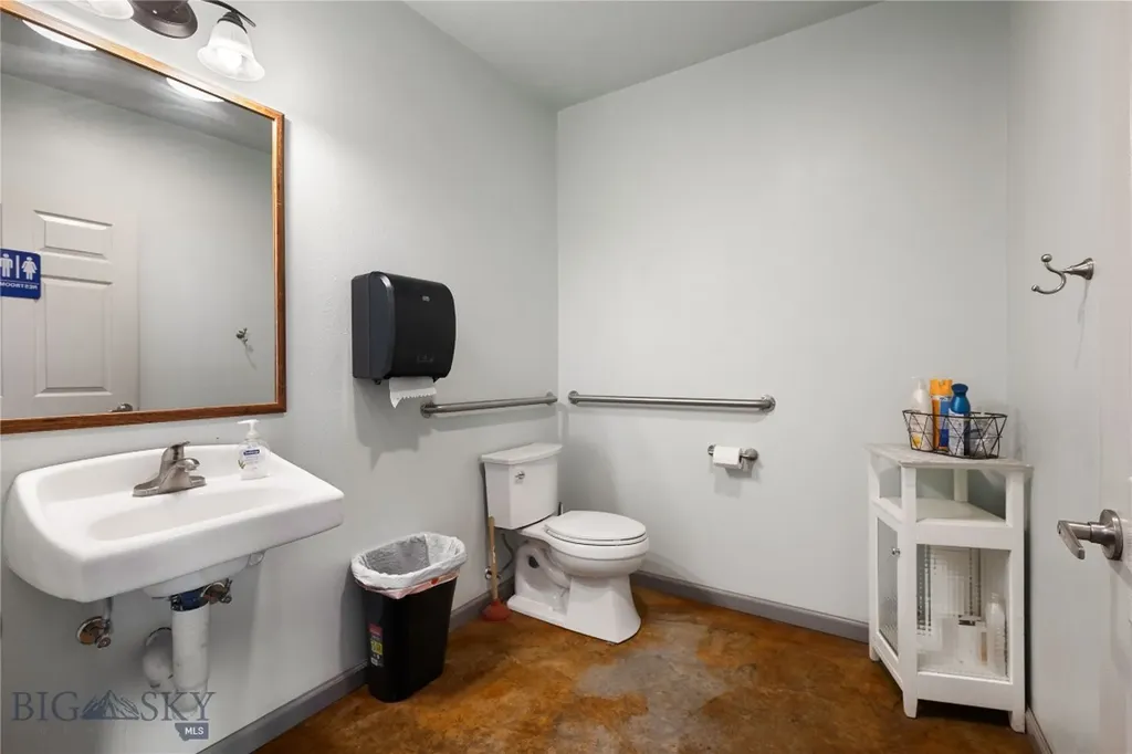 402 N Pyfer Street Whitehall MT 59759