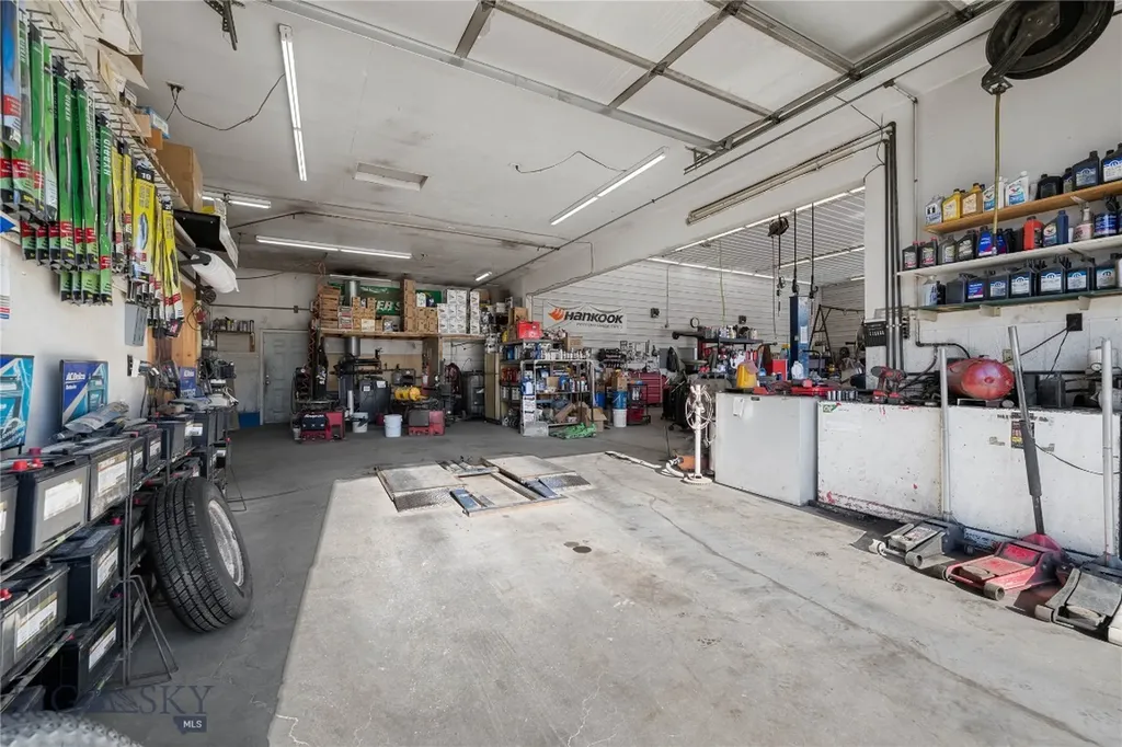 402 N Pyfer Street Whitehall MT 59759