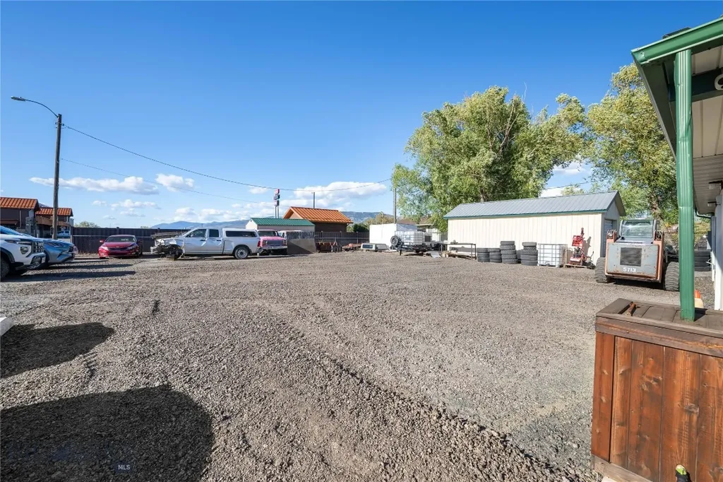 402 N Pyfer Street Whitehall MT 59759