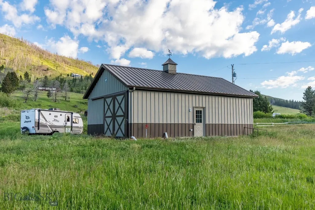 10421 Bridger Canyon Road Bozeman MT 59715