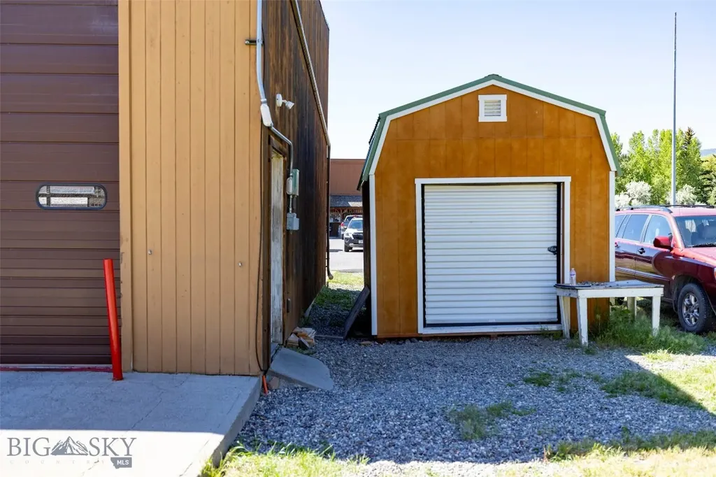 1100 W Park Street Livingston MT 59047
