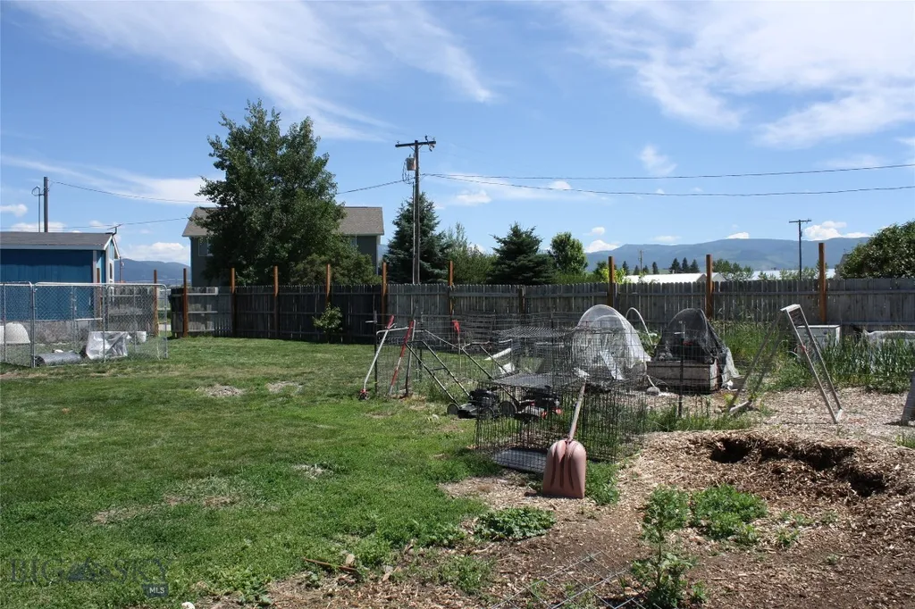 354 Ole Depot Road Gallatin Gateway MT 59730