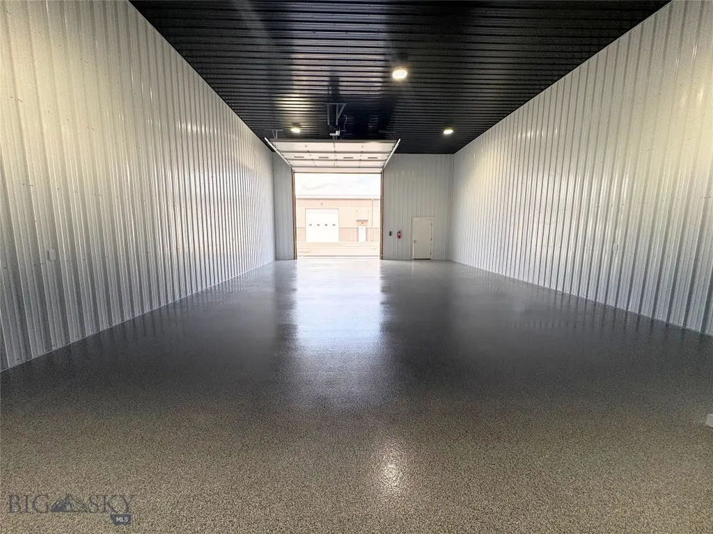 1102 Jackrabbit Lane Belgrade MT 59714