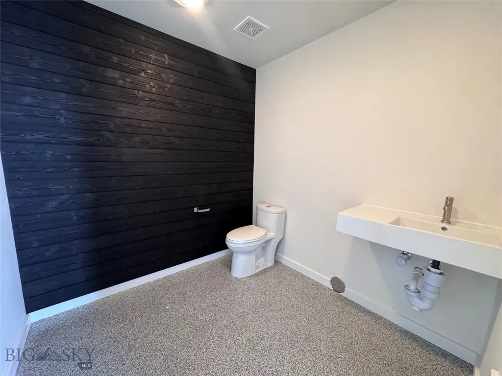 1102 Jackrabbit Lane Belgrade MT 59714