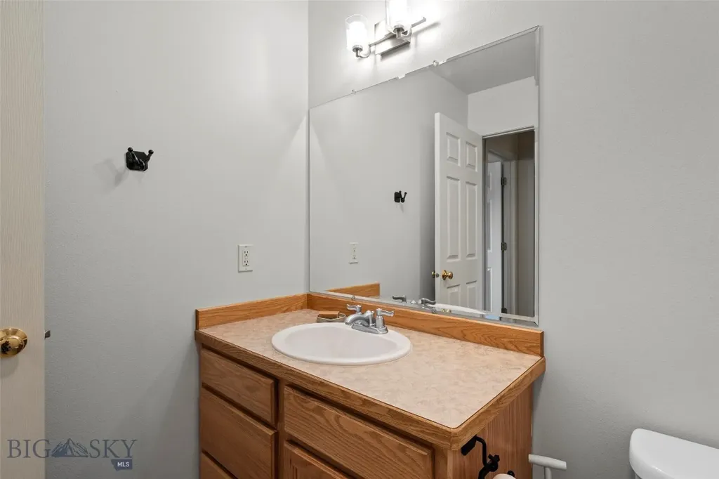 326 E River Rock Road Belgrade MT 59714