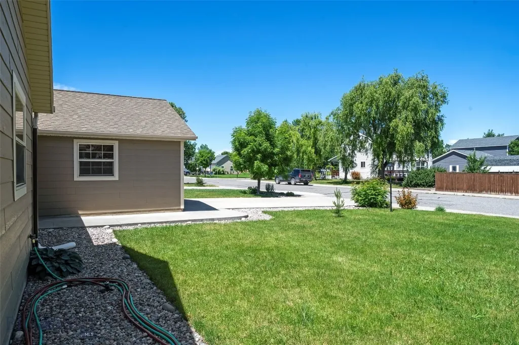 326 E River Rock Road Belgrade MT 59714