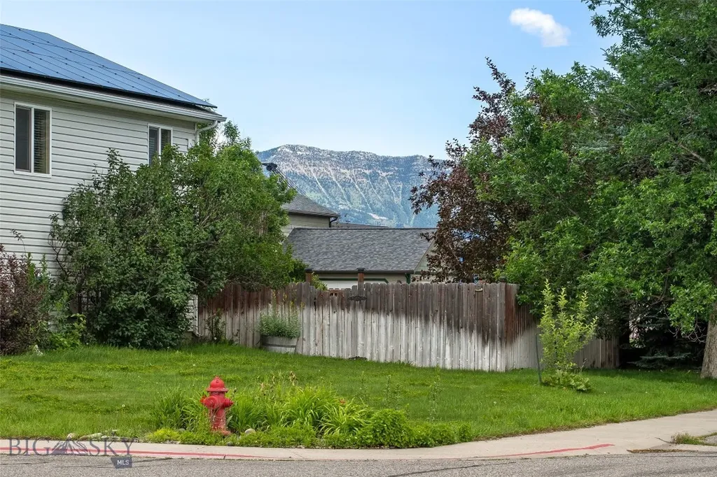326 E River Rock Road Belgrade MT 59714