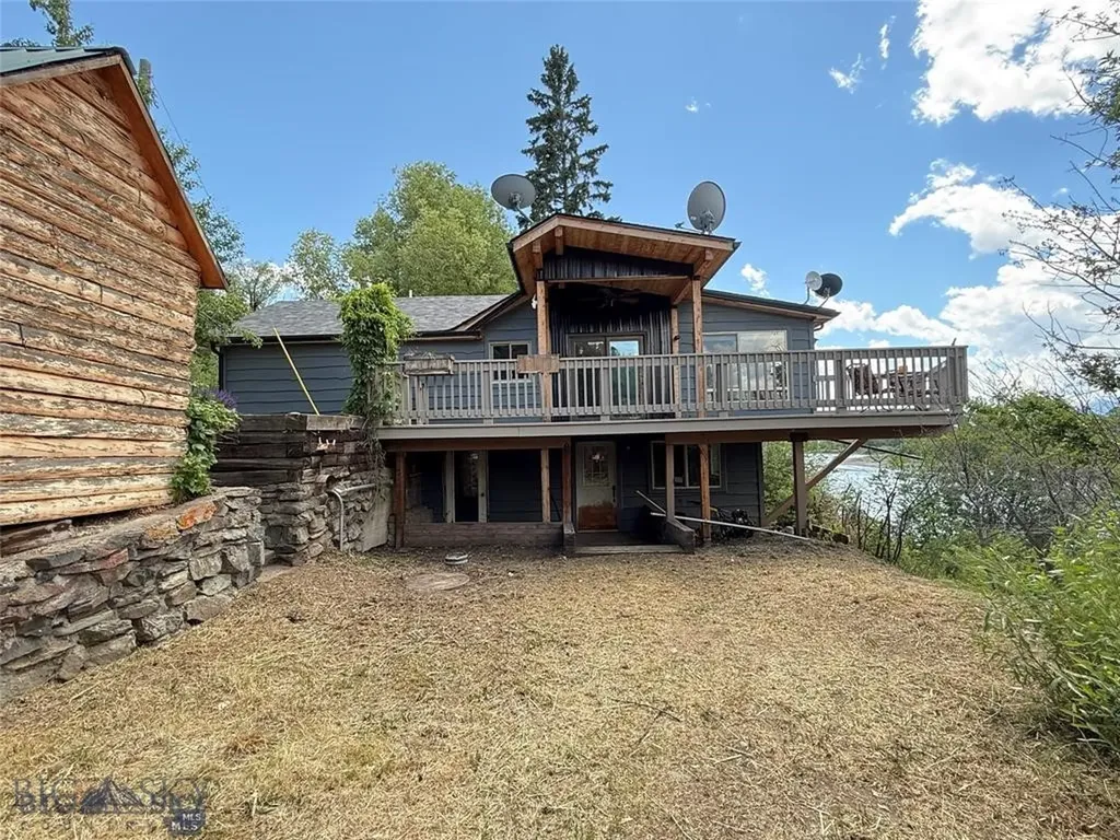 1005 East River Road Emigrant MT 59027