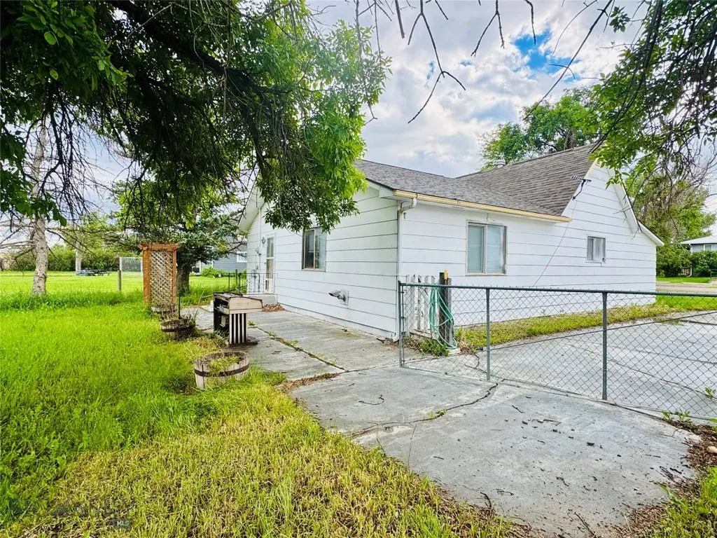149 Great Northern Avenue Big Sandy MT 59520