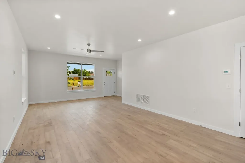 811 Spaniel Lane Belgrade MT 59714