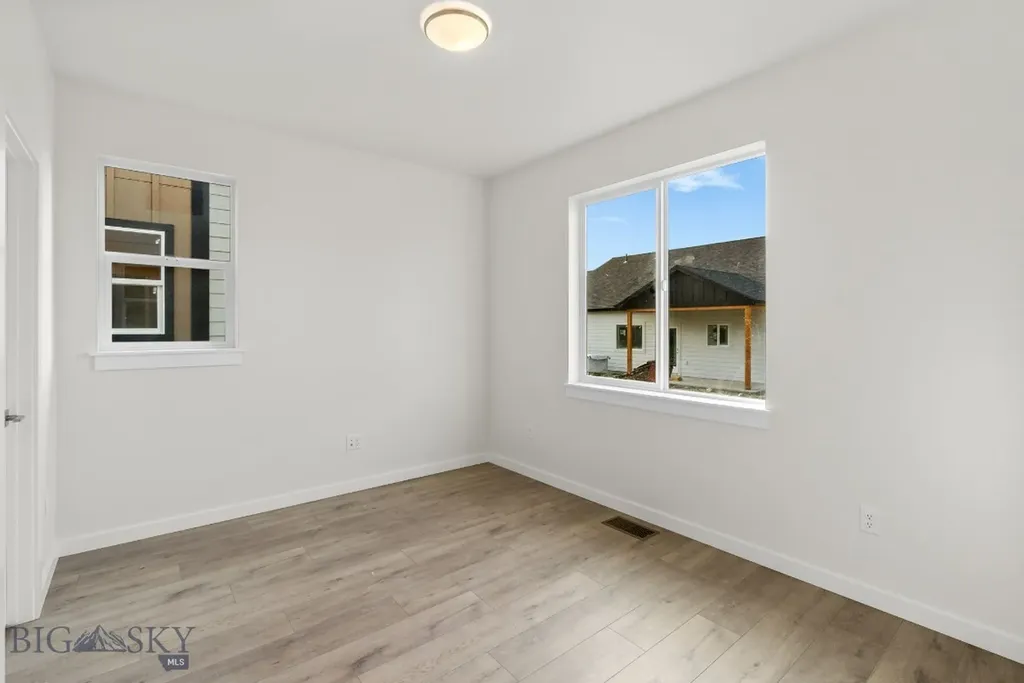 811 Spaniel Lane Belgrade MT 59714