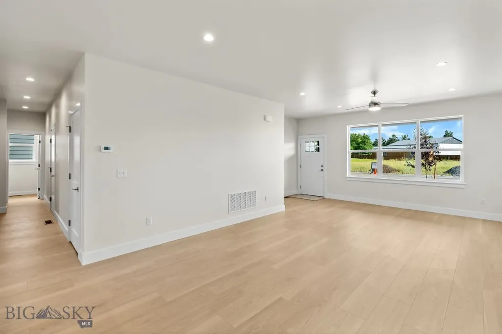 809 Spaniel Lane Belgrade MT 59714