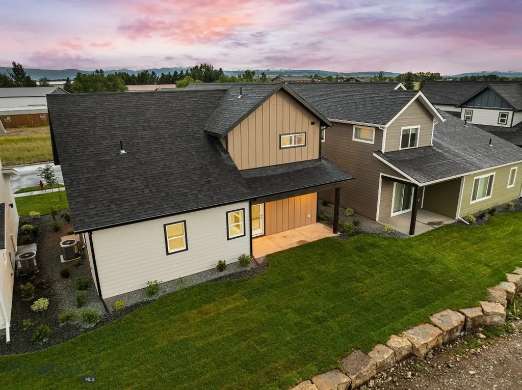 809 Spaniel Lane Belgrade MT 59714