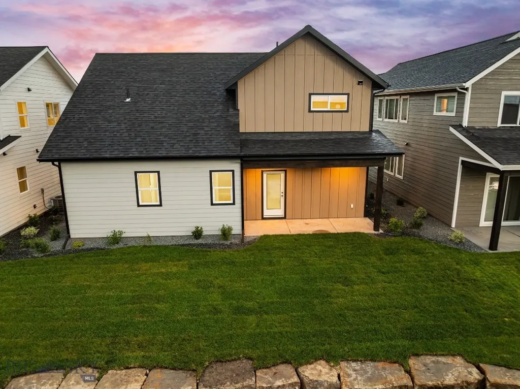 809 Spaniel Lane Belgrade MT 59714