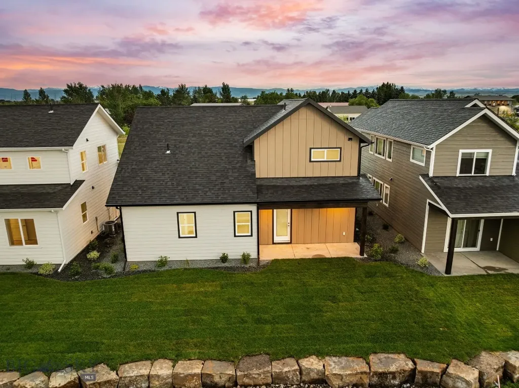 809 Spaniel Lane Belgrade MT 59714