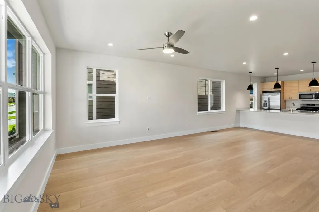 809 Spaniel Lane Belgrade MT 59714