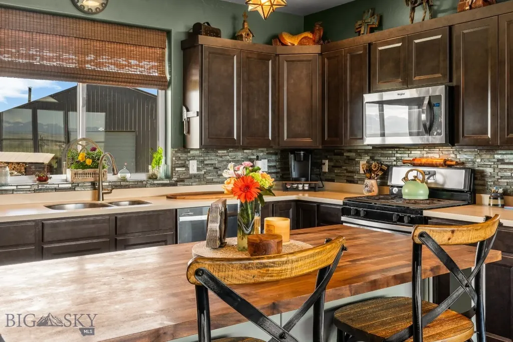 96 Crazyhead Road Livingston MT 59047