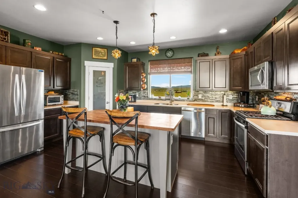 96 Crazyhead Road Livingston MT 59047