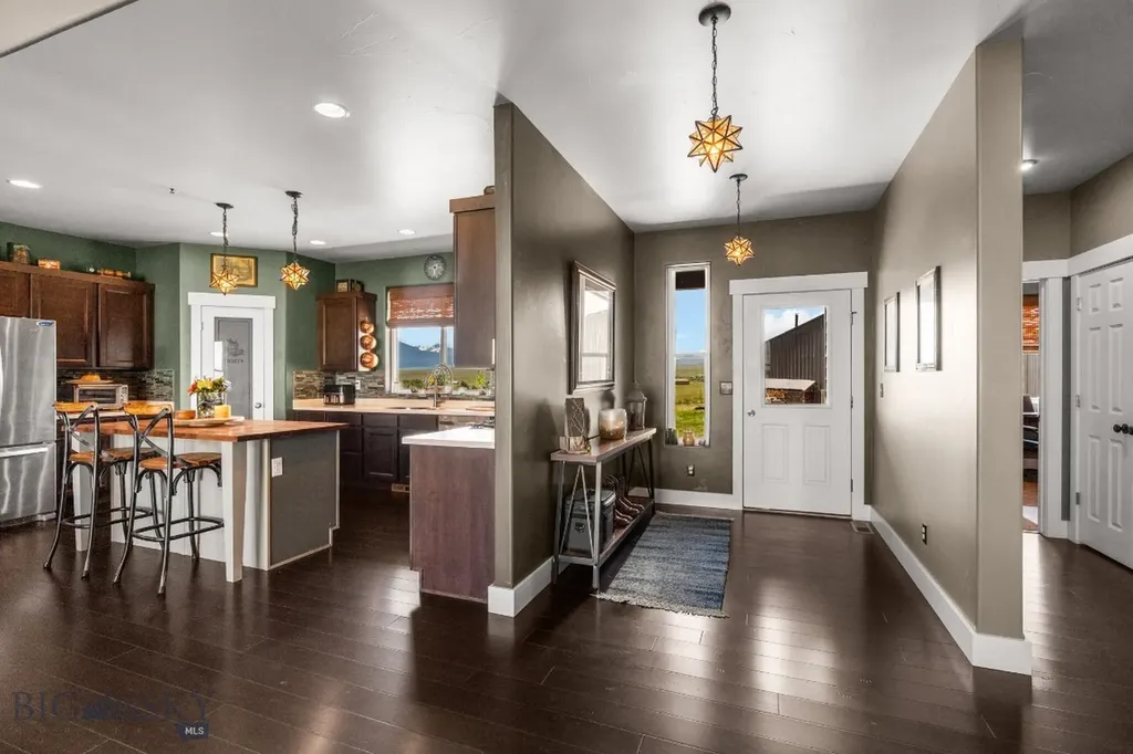 96 Crazyhead Road Livingston MT 59047