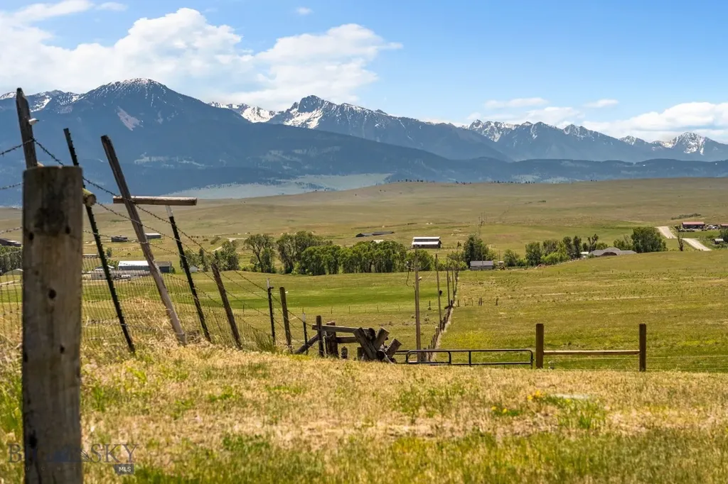 96 Crazyhead Road Livingston MT 59047