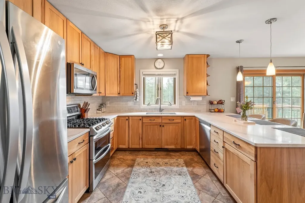 68 Pine Ridge Circle Clancy MT 59634