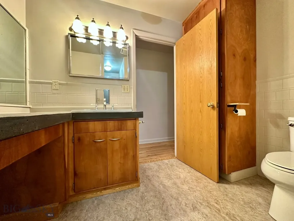 417 River Avenue E Ryegate MT 59074