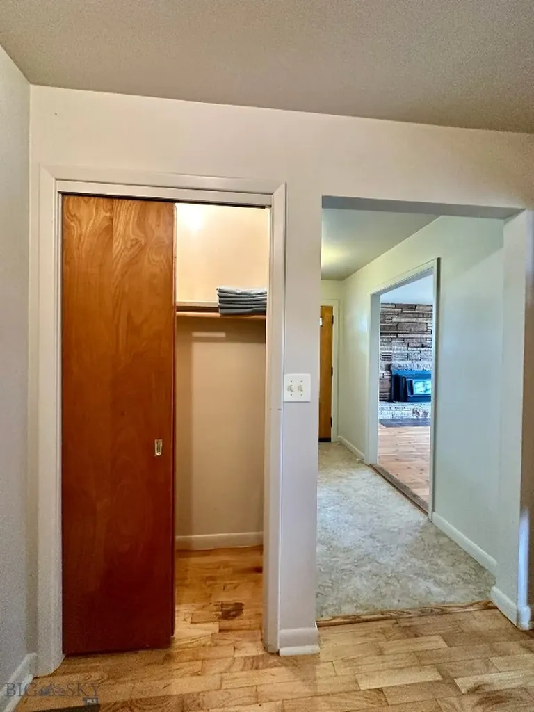 417 River Avenue E Ryegate MT 59074