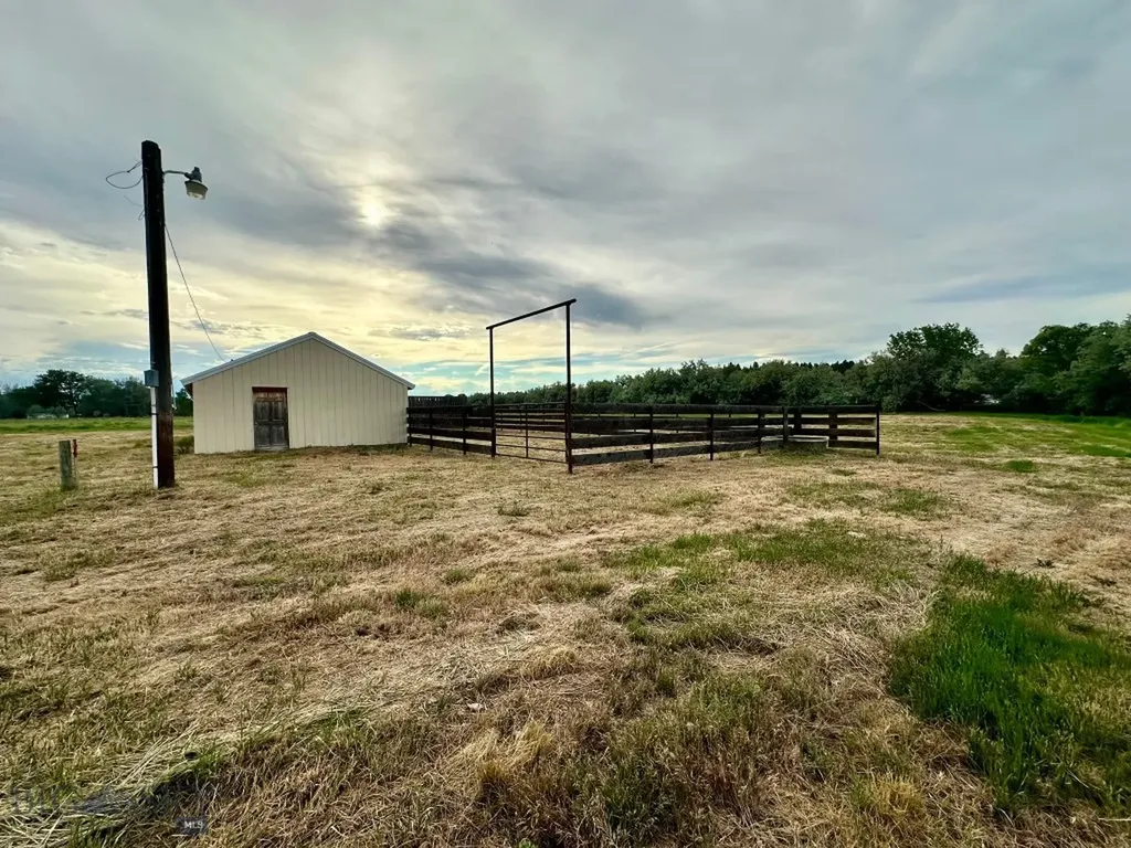 417 River Avenue E Ryegate MT 59074