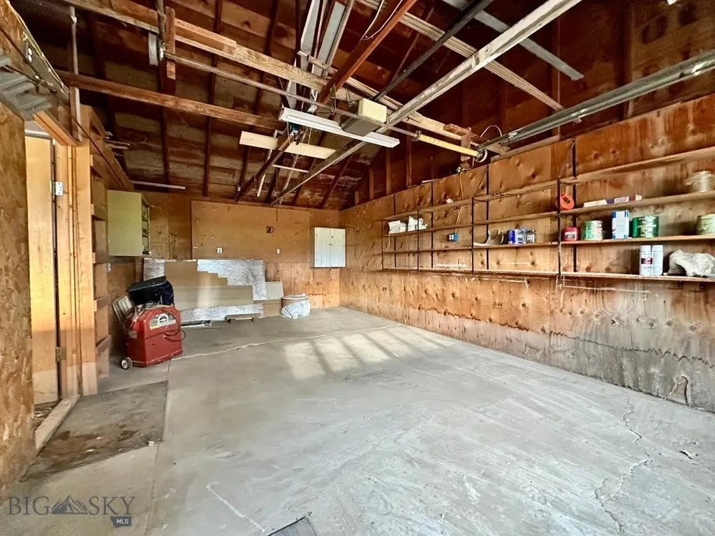 417 River Avenue E Ryegate MT 59074