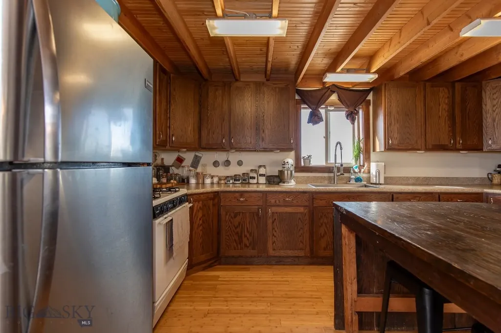 380 Lone Wolf Trail Three Forks MT 59752